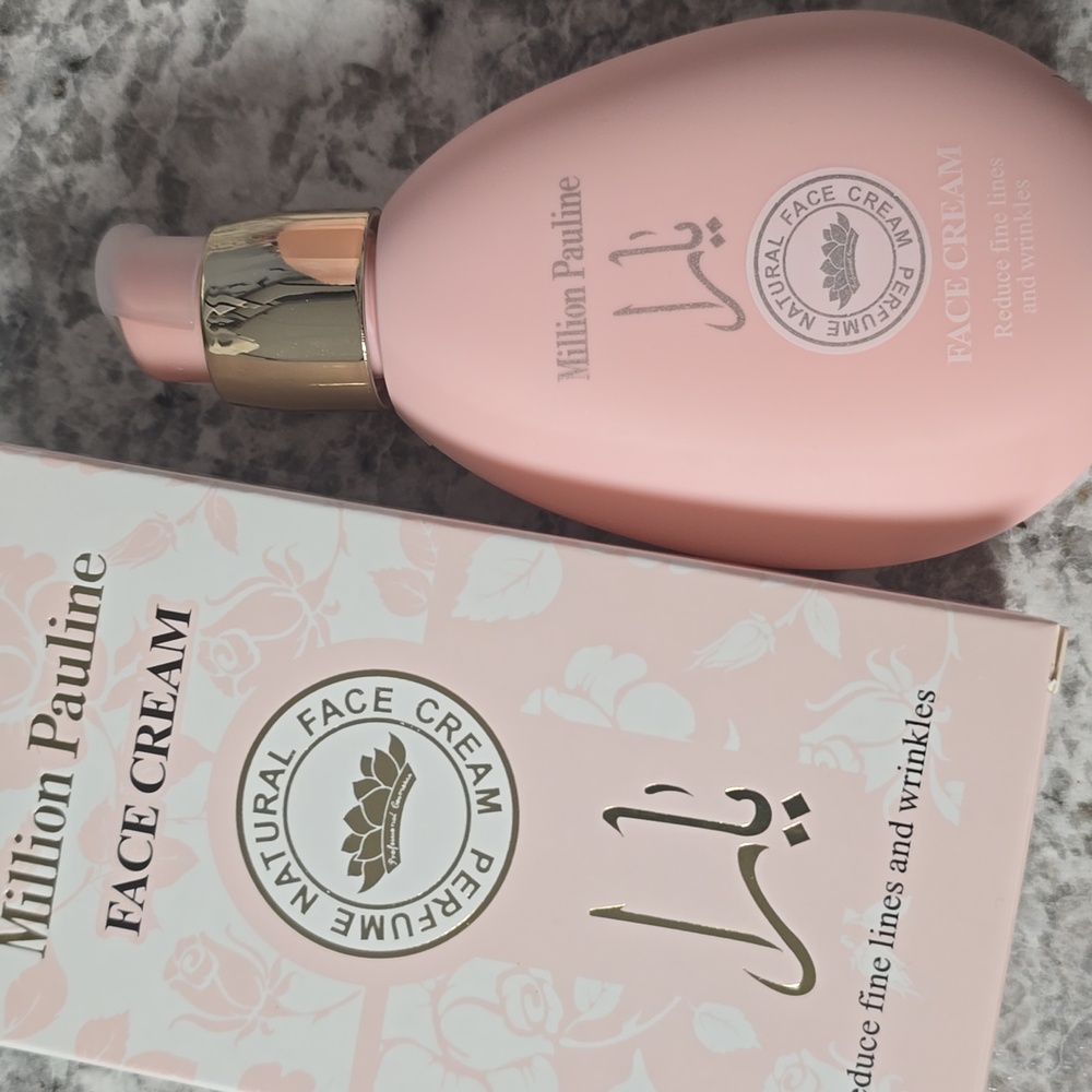 Face Cream and Exfoliating Gel Set - Picture 2 of 3